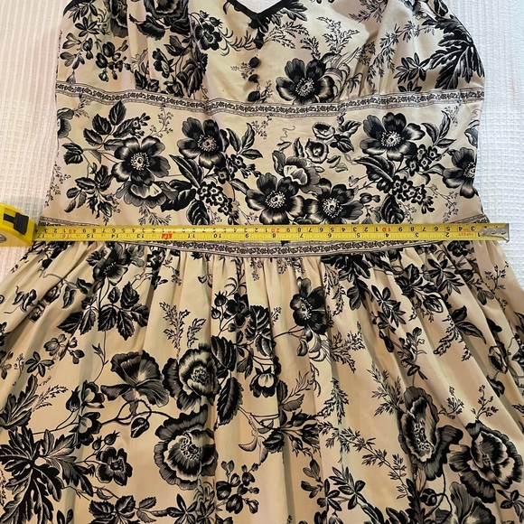 Signature by Robbie Bee Floral Dress - Picture 9 of 9